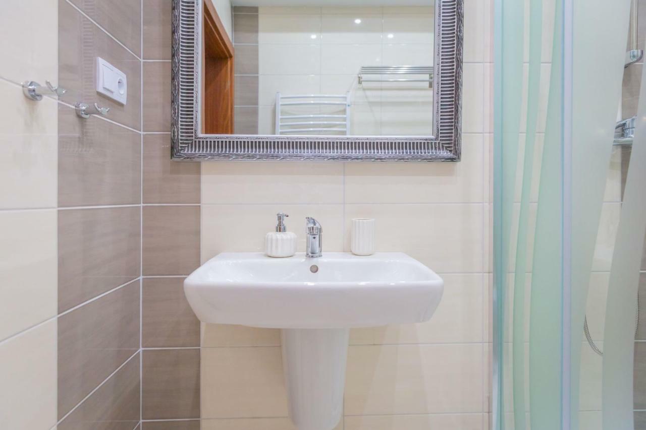 Siodme Niebo Hotell Kutno Exteriör bild