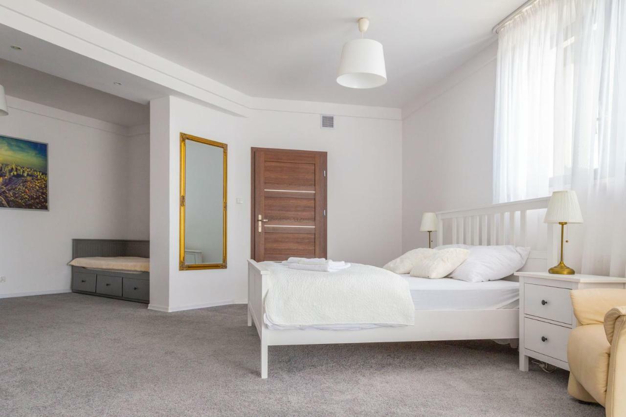 Siodme Niebo Hotell Kutno Exteriör bild